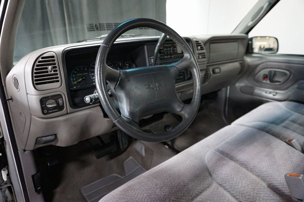 1997 GMC SIERRA - Image 9