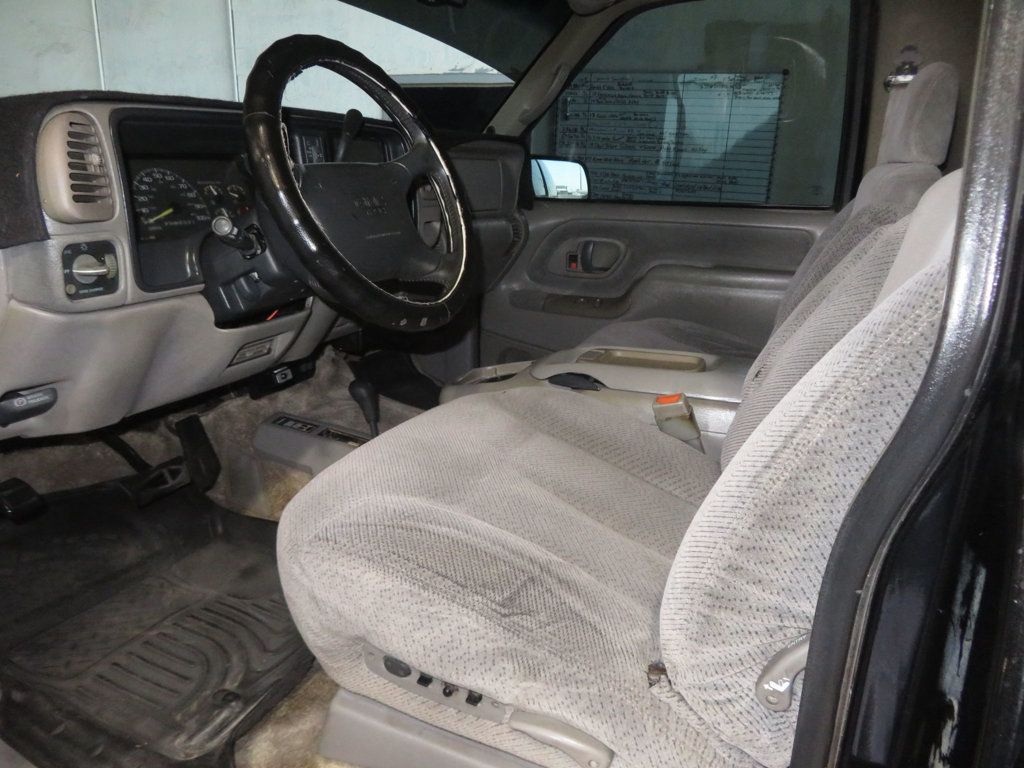 1997 Gmc Yukon 1500 photo 16