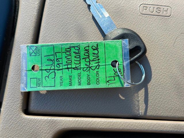1997 Honda Accord Sedan 4dr Sedan Value Pkg Automatic - 22963901 - 43