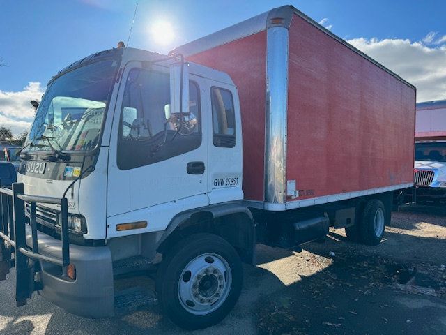 1997 Isuzu FTR 18 FOOT BOX TRUCK WITH LIFTGATE NON CDL MULTIPLE USES - 22237792 - 1