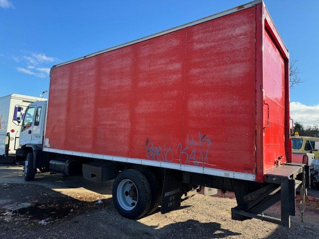 1997 Isuzu FTR 18 FOOT BOX TRUCK WITH LIFTGATE NON CDL MULTIPLE USES - 22237792 - 4