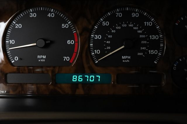 1997 Jaguar XJ 4dr Sedan - 22959972 - 11