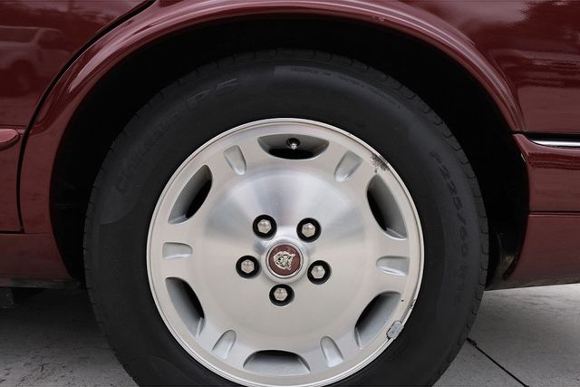 1997 Jaguar XJ 4dr Sedan - 22959972 - 41