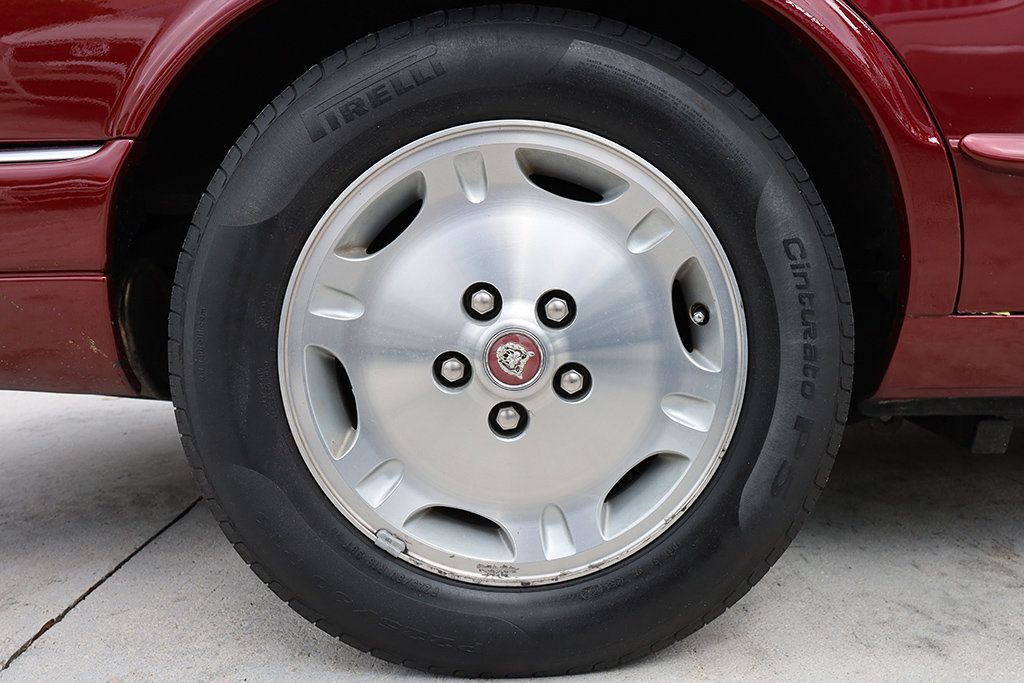 1997 Jaguar XJ 4dr Sedan - 22959972 - 44