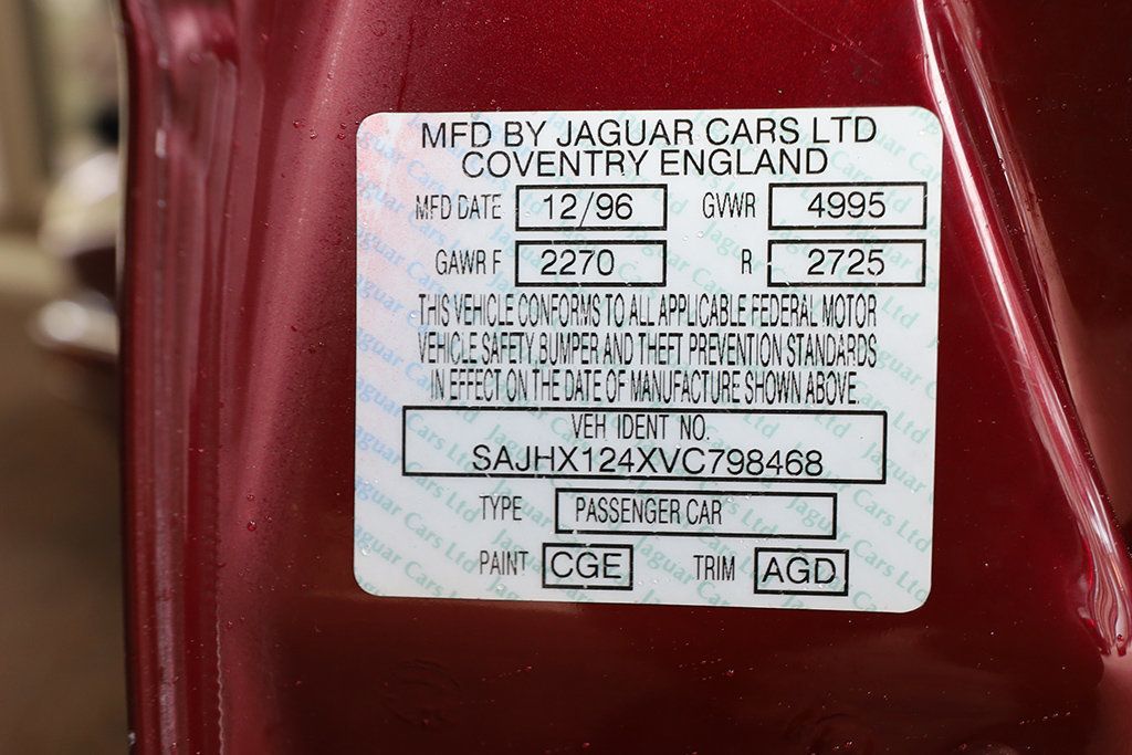 1997 Jaguar XJ 4dr Sedan - 22959972 - 51