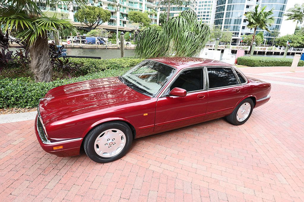 1997 Jaguar XJ 4dr Sedan - 22959972 - 58