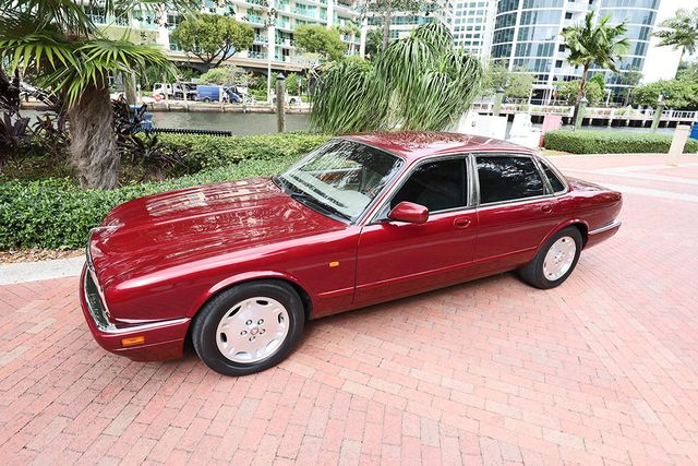 1997 Jaguar XJ 4dr Sedan - 22959972 - 58