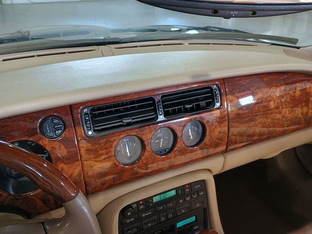 1997 Jaguar XK8 2dr Convertible - 23004610 - 22