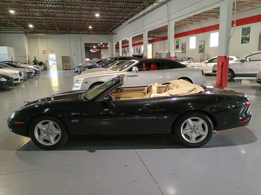 1997 Jaguar XK8 2dr Convertible - 23004610 - 2