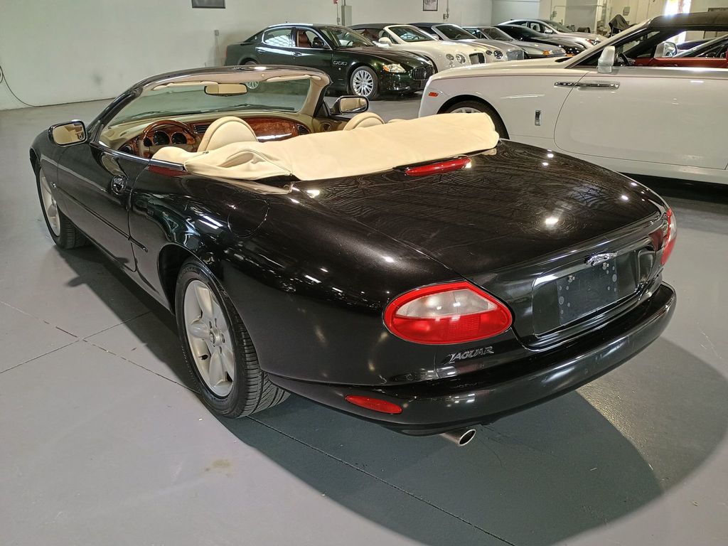1997 Jaguar XK8 2dr Convertible - 23004610 - 3