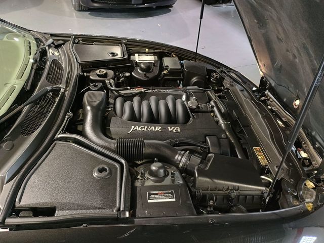 1997 Jaguar XK8 2dr Convertible - 23004610 - 39