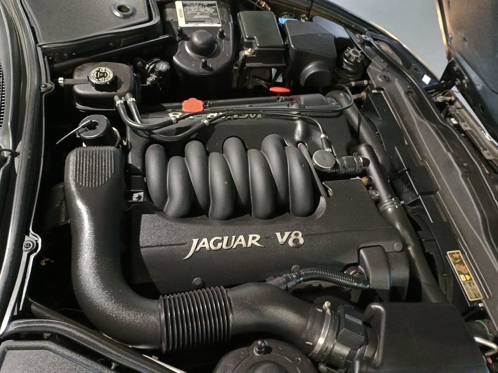 1997 Jaguar XK8 2dr Convertible - 23004610 - 40