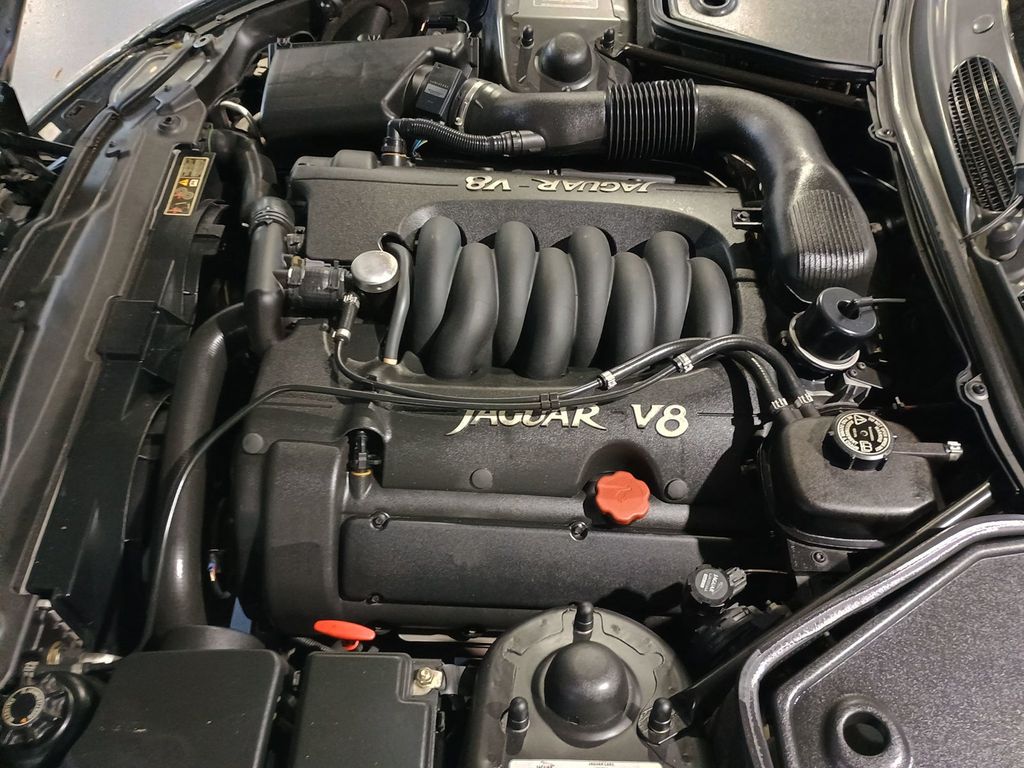 1997 Jaguar XK8 2dr Convertible - 23004610 - 41