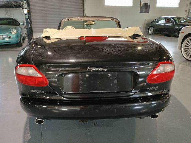 1997 Jaguar XK8 2dr Convertible - 23004610 - 4