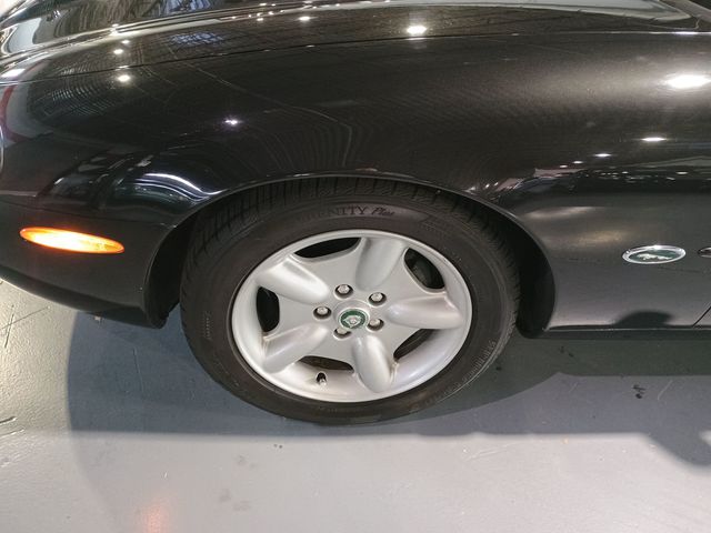 1997 Jaguar XK8 2dr Convertible - 23004610 - 52