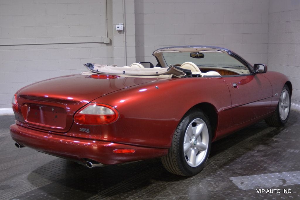 1997 Jaguar XK8 2dr Convertible - 22438790 - 9