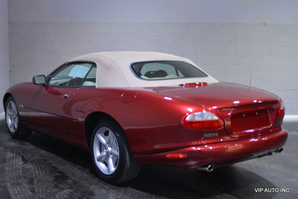 1997 Jaguar XK8 2dr Convertible - 22438790 - 10