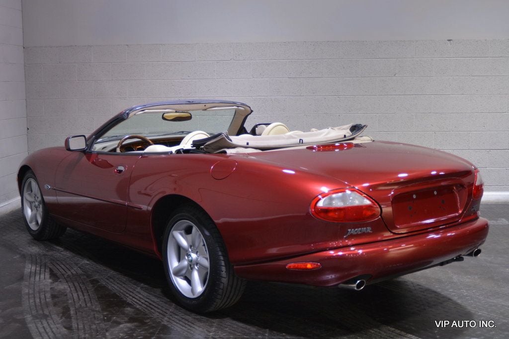 1997 Jaguar XK8 2dr Convertible - 22438790 - 8