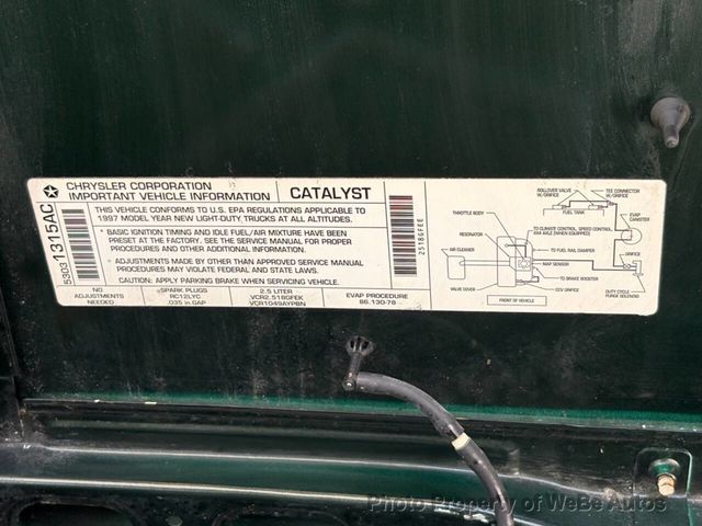 1997 Jeep Wrangler 2dr SE - 23005190 - 38