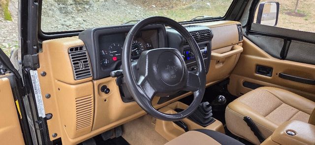 1997 Jeep Wrangler Lifted NEW TIRES 5 Speed MANUAL VERY LOW Miles RARE 615-300-6004 - 22990349 - 12