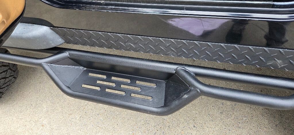 1997 Jeep Wrangler Lifted NEW TIRES 5 Speed MANUAL VERY LOW Miles RARE 615-300-6004 - 22990349 - 24