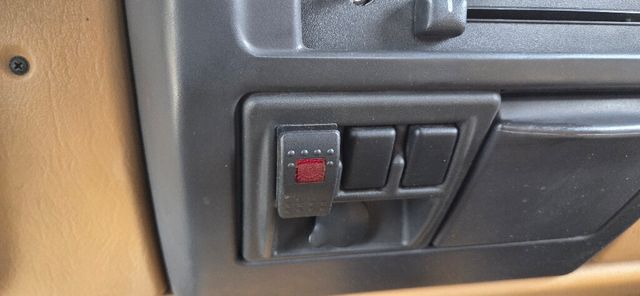 1997 Jeep Wrangler Lifted NEW TIRES 5 Speed MANUAL VERY LOW Miles RARE 615-300-6004 - 22990349 - 28