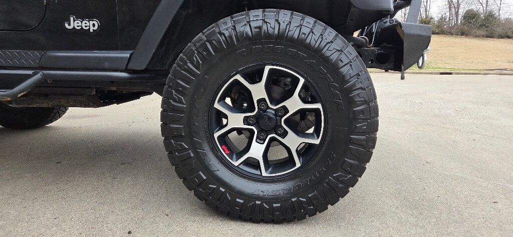 1997 Jeep Wrangler Lifted NEW TIRES 5 Speed MANUAL VERY LOW Miles RARE 615-300-6004 - 22990349 - 34