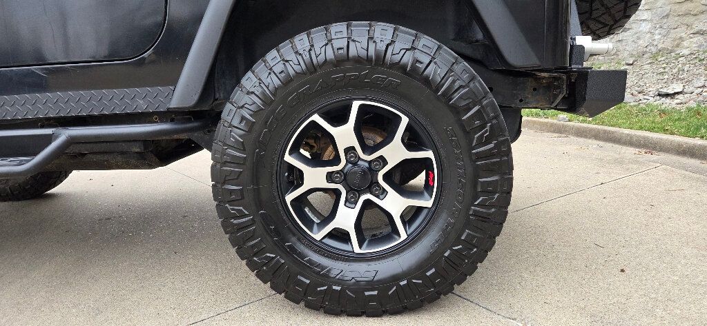 1997 Jeep Wrangler Lifted NEW TIRES 5 Speed MANUAL VERY LOW Miles RARE 615-300-6004 - 22990349 - 36