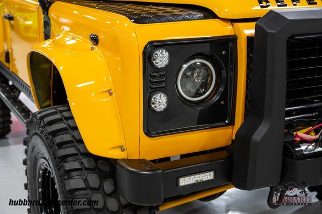 1997 Land Rover Defender 110  - 22985912 - 35
