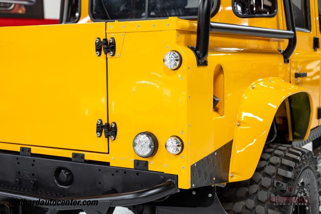 1997 Land Rover Defender 110  - 22985912 - 53