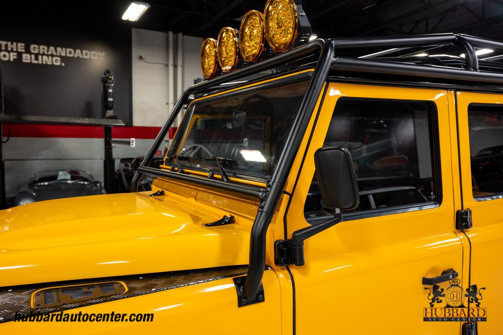 1997 Land Rover Defender 110  - 22985912 - 69