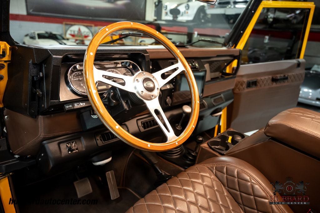 1997 Land Rover Defender 110  - 22985912 - 73