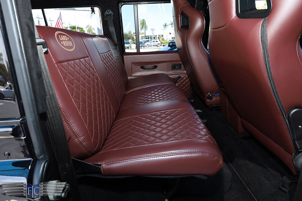 1997 Land Rover Defender 110  - 23082199 - 19