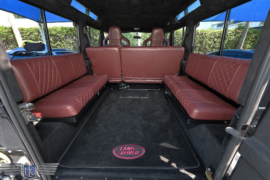 1997 Land Rover Defender 110  - 23082199 - 25