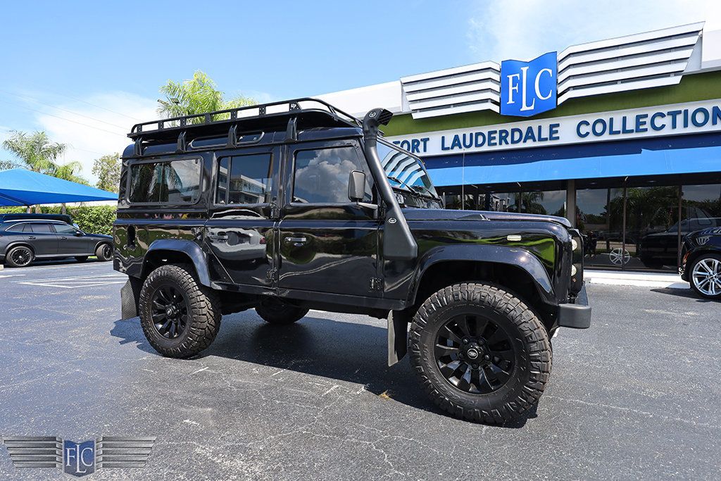 1997 Land Rover Defender 110  - 23082199 - 3
