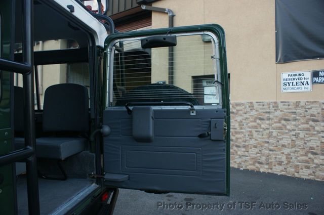 1997 Land Rover Defender 90 2dr Station Wagon Hard-Top ORIGINAL PAINT PRESTINE CONDITION - 15494167 - 18