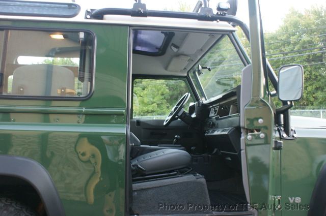 1997 Land Rover Defender 90 2dr Station Wagon Hard-Top ORIGINAL PAINT PRESTINE CONDITION - 15494167 - 22