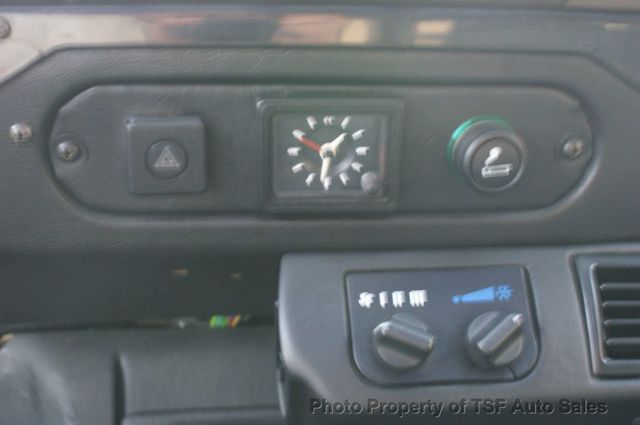 1997 Land Rover Defender 90 2dr Station Wagon Hard-Top ORIGINAL PAINT PRESTINE CONDITION - 15494167 - 39