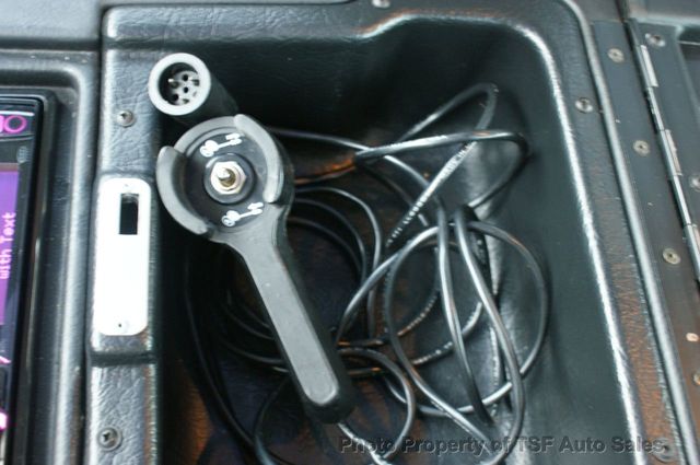 1997 Land Rover Defender 90 2dr Station Wagon Hard-Top ORIGINAL PAINT PRESTINE CONDITION - 15494167 - 47