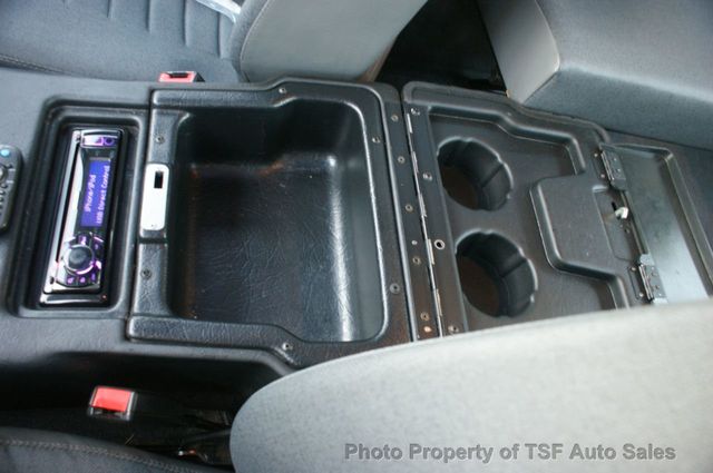 1997 Land Rover Defender 90 2dr Station Wagon Hard-Top ORIGINAL PAINT PRESTINE CONDITION - 15494167 - 48