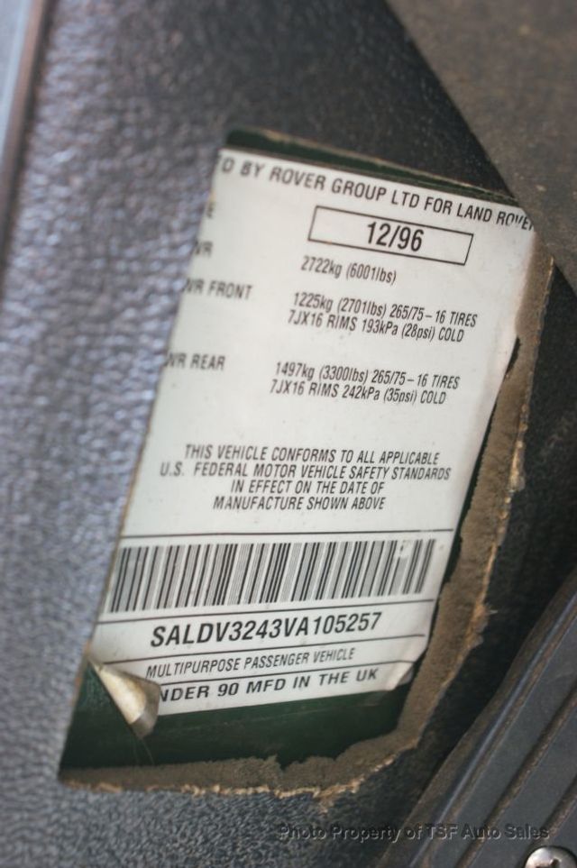 1997 Land Rover Defender 90 2dr Station Wagon Hard-Top ORIGINAL PAINT PRESTINE CONDITION - 15494167 - 54