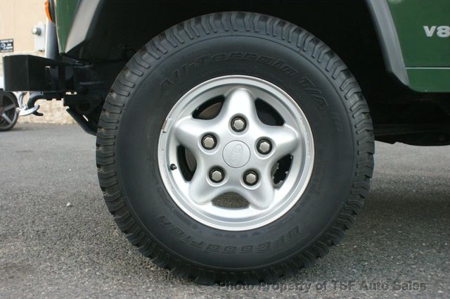 1997 Land Rover Defender 90 2dr Station Wagon Hard-Top ORIGINAL PAINT PRESTINE CONDITION - 15494167 - 58