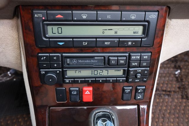 1997 Mercedes-Benz SL-Class SL320 2dr Roadster 3.2L - 23008442 - 39