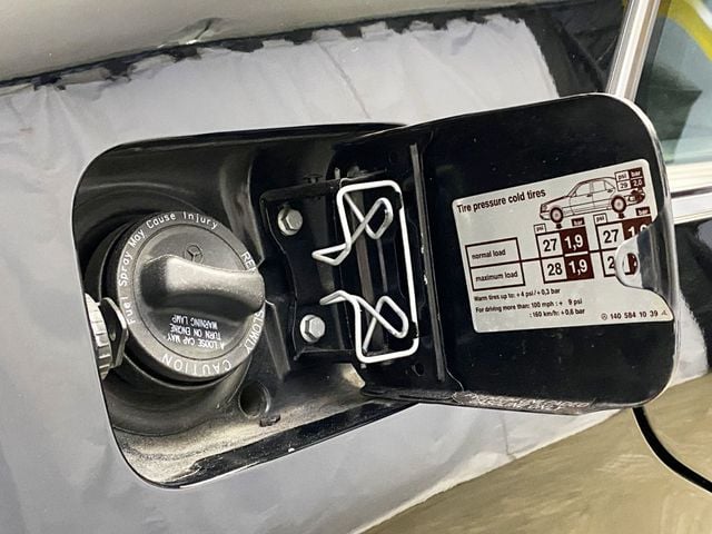 1997 Mercedes-Benz S-Class 1 Owner / Black on Black / Texas car / Low Miles  - 22955354 - 18