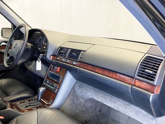 1997 Mercedes-Benz S-Class 1 Owner / Black on Black / Texas car / Low Miles  - 22955354 - 48