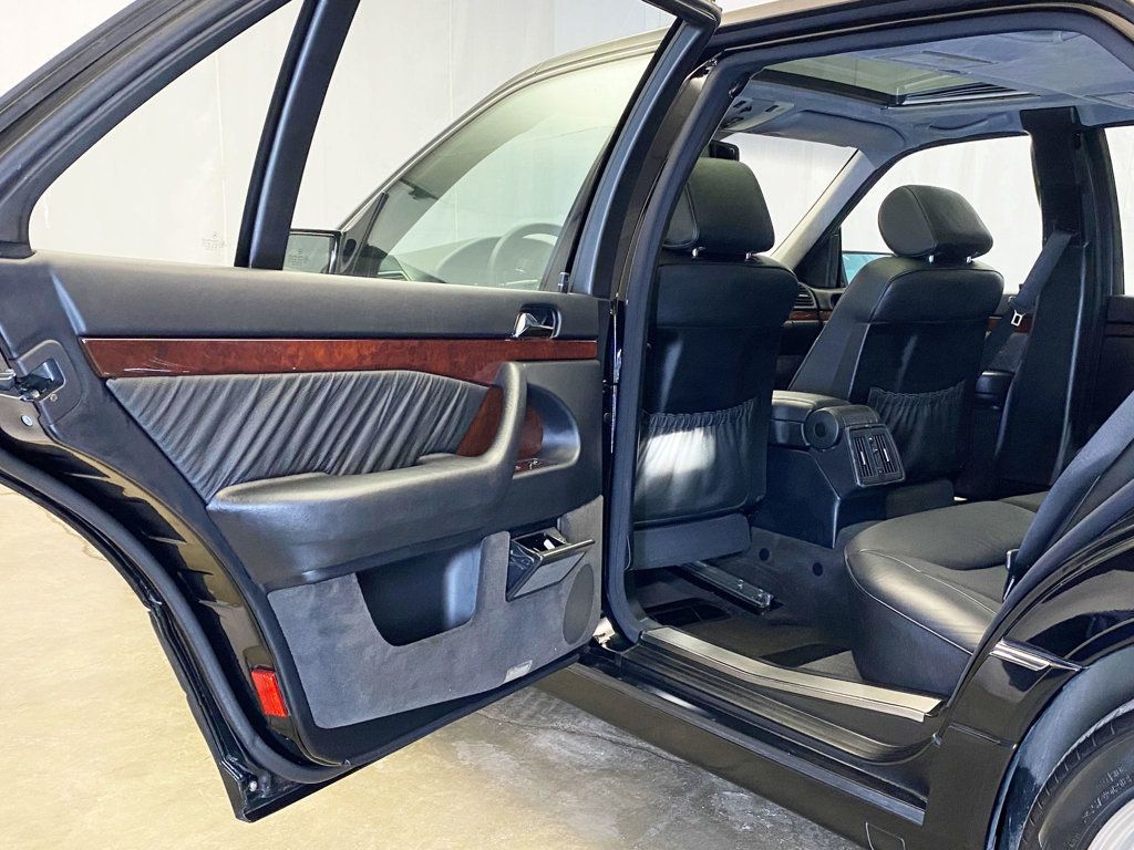 1997 Mercedes-Benz S-Class 1 Owner / Black on Black / Texas car / Low Miles  - 22955354 - 54