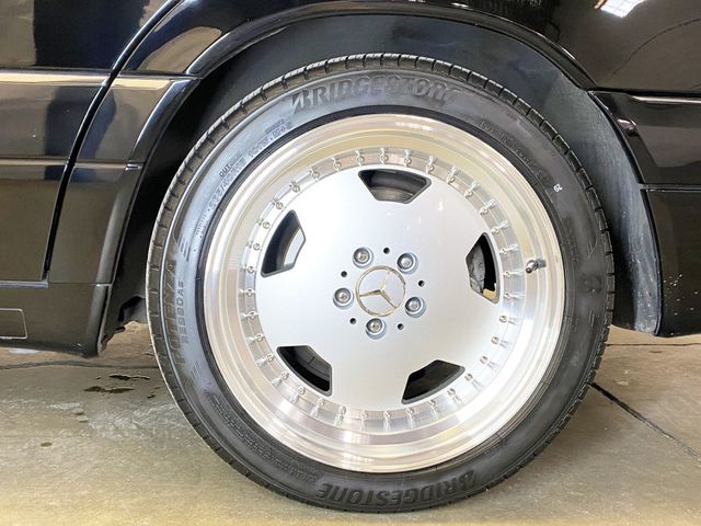 1997 Mercedes-Benz S-Class 1 Owner / Black on Black / Texas car / Low Miles  - 22955354 - 68