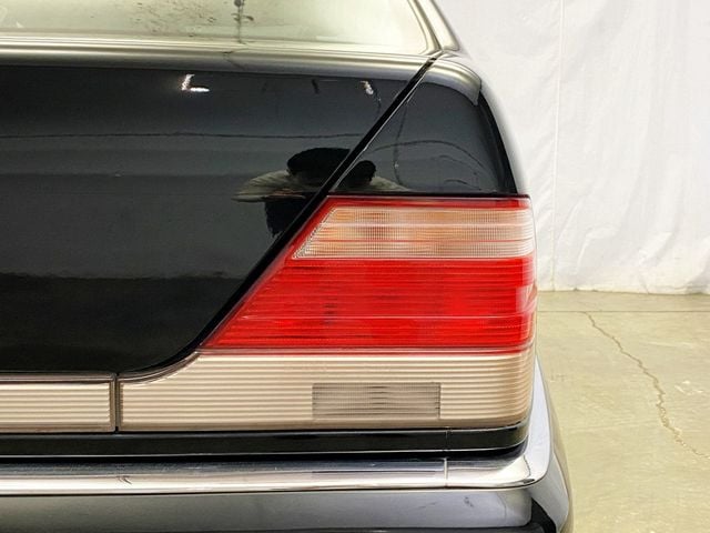 1997 Mercedes-Benz S-Class 1 Owner / Black on Black / Texas car / Low Miles  - 22955354 - 7