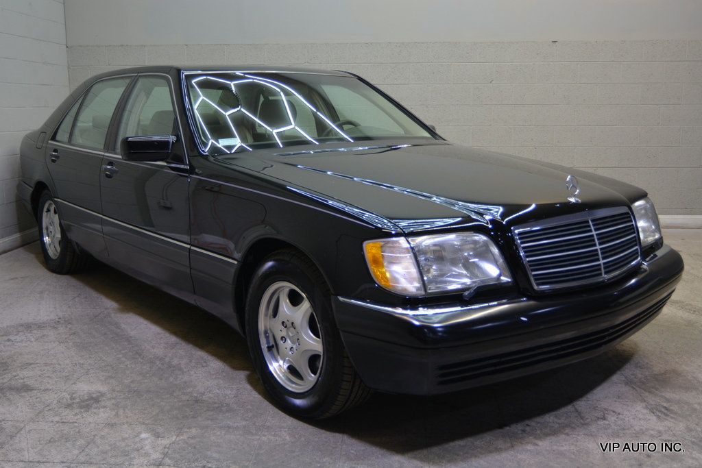 1997 Mercedes-Benz S-Class S320 4dr Sedan 3.2L LWB - 22951846 | Video 1