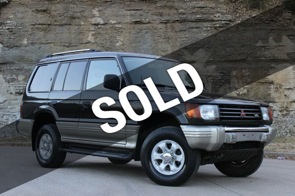 1997 Mitsubishi Montero Low Miles V6 4x4 RARE Cold AC Serviced 615-300-6004 - 22760979 - 0